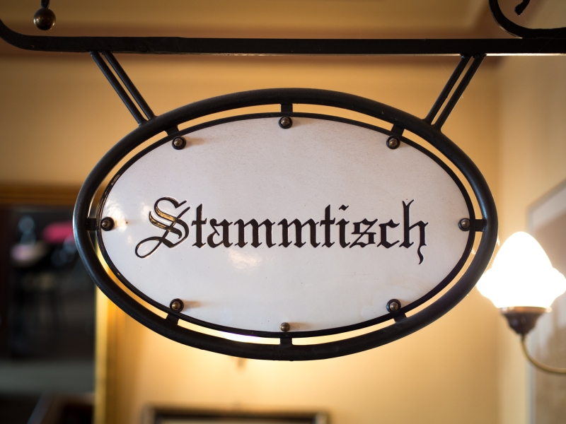2013_Stammtisch_sign_Munich_pub
